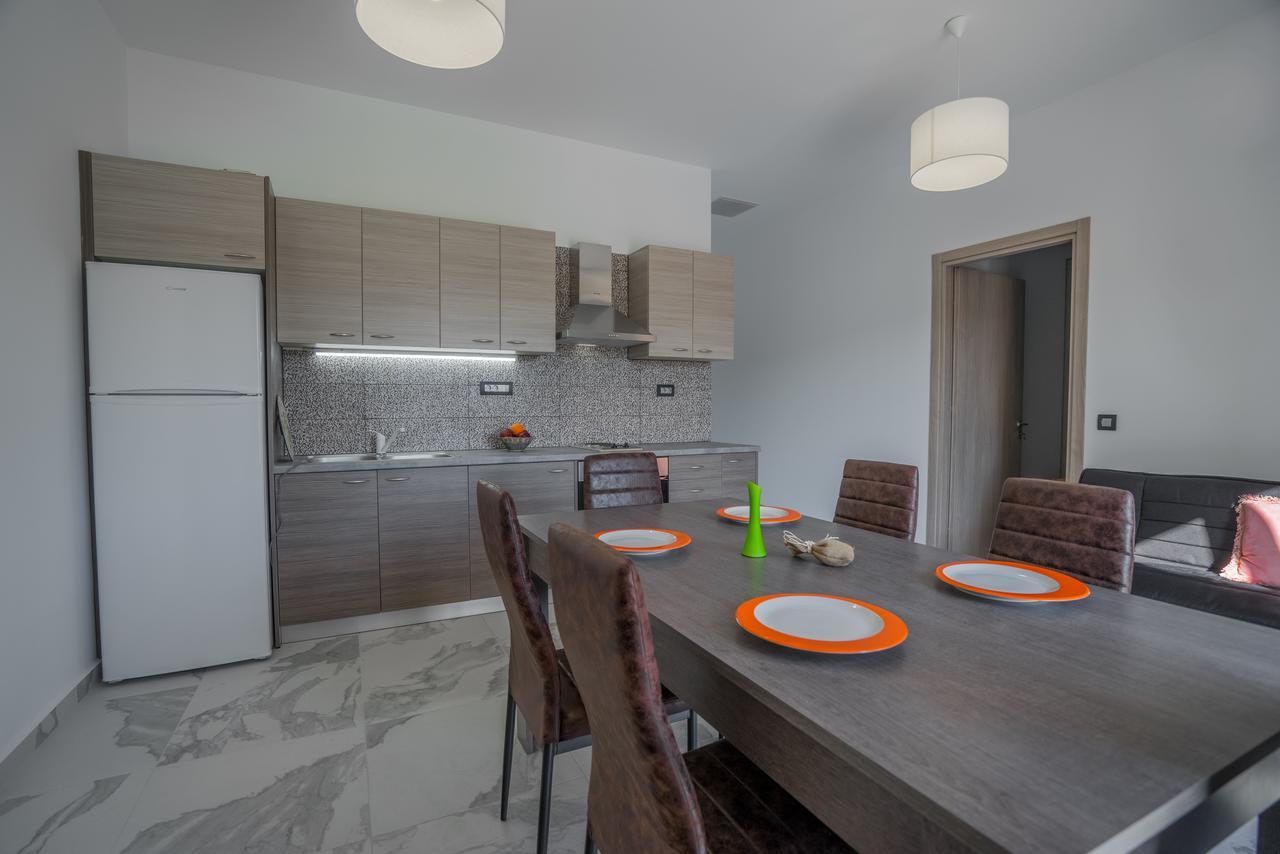 Appartamento Katsaros Luxury Apts 5Min Walk To Beach Tsilivi  Esterno foto