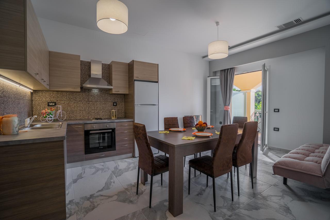 Appartamento Katsaros Luxury Apts 5Min Walk To Beach Tsilivi  Esterno foto