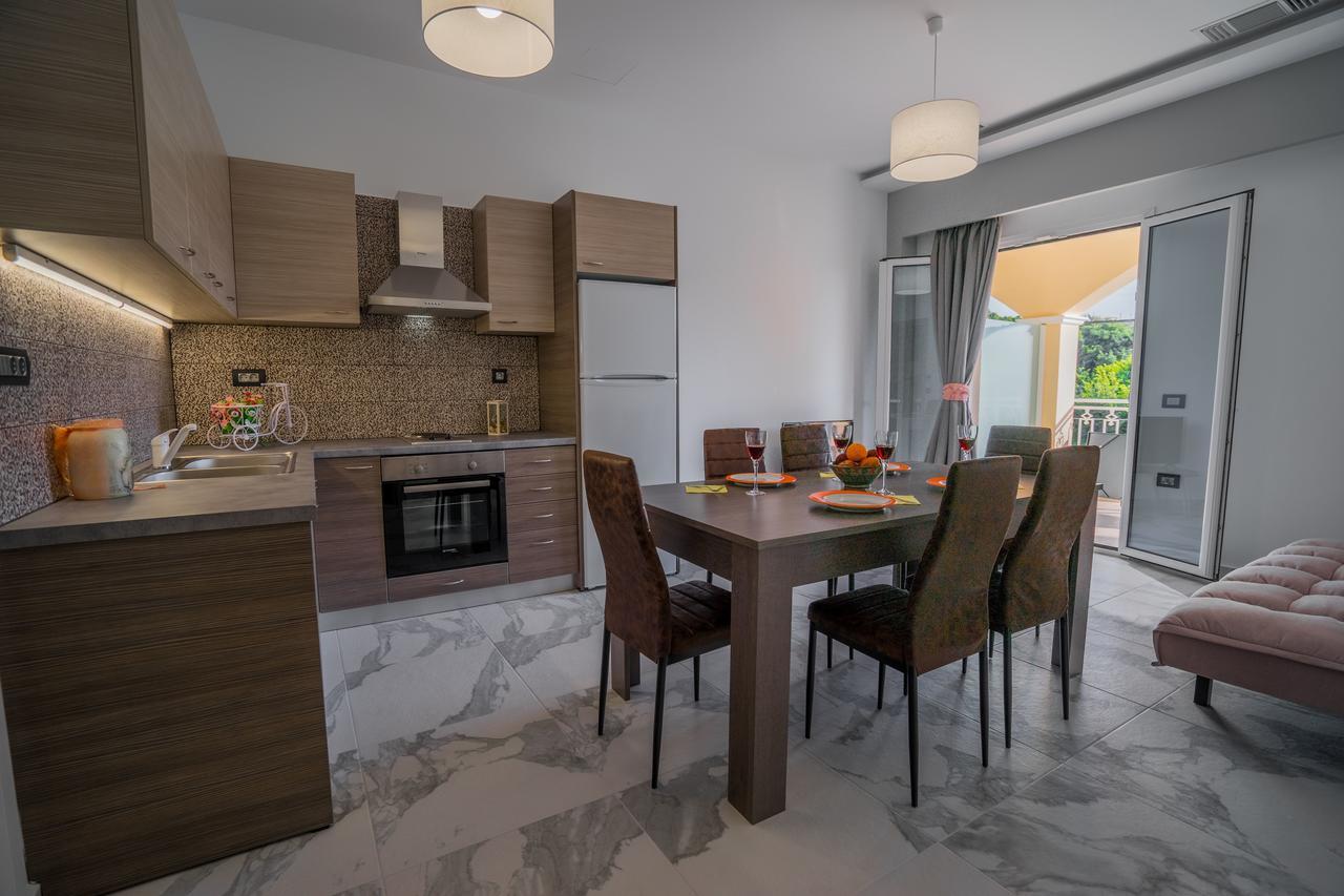 Appartamento Katsaros Luxury Apts 5Min Walk To Beach Tsilivi  Esterno foto