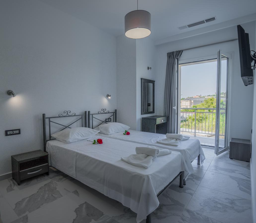 Appartamento Katsaros Luxury Apts 5Min Walk To Beach Tsilivi  Esterno foto